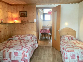 Studio cosy avec Wi-Fi, proche centre, télécabines et commodités, parking privé - FR-1-671-129 Les Gets
